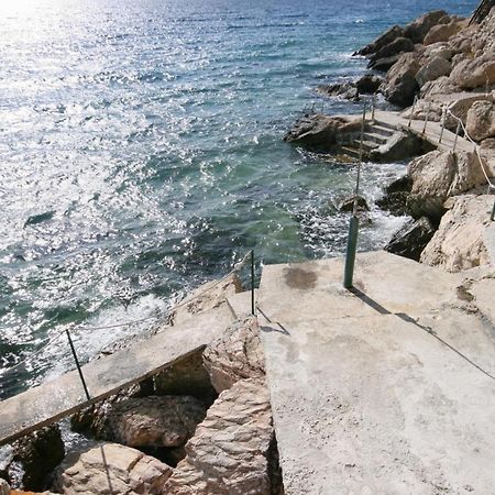 Apartments By The Sea Mimice, Omis - 14230 Εξωτερικό φωτογραφία