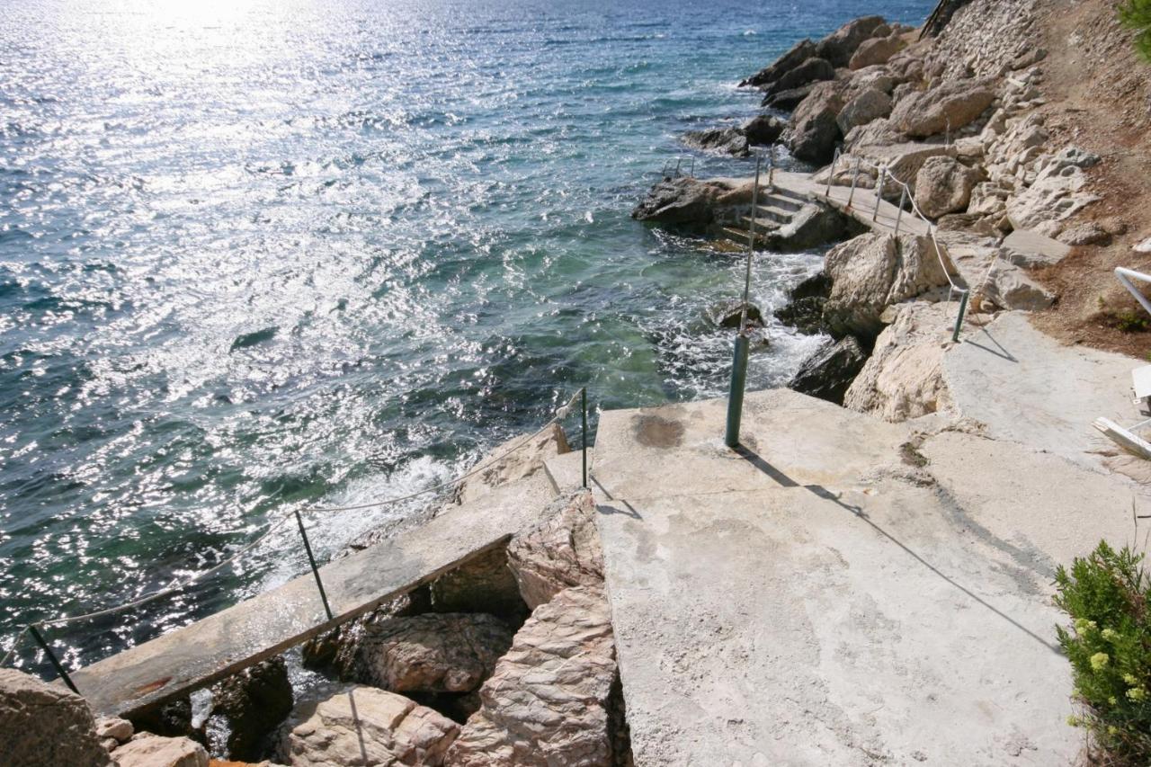 Apartments By The Sea Mimice, Omis - 14230 Εξωτερικό φωτογραφία