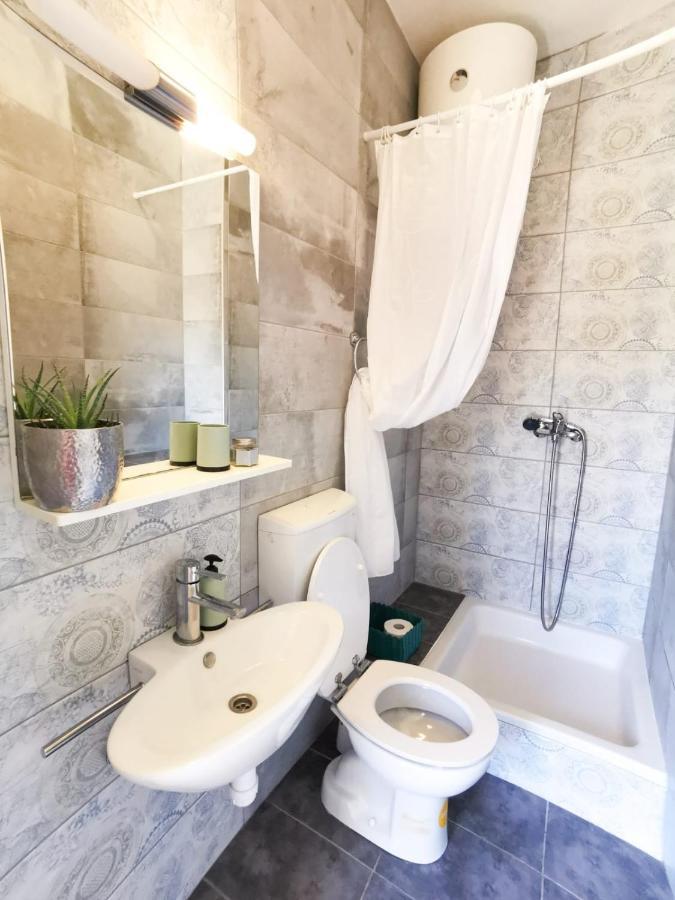 Apartments By The Sea Mimice, Omis - 14230 Εξωτερικό φωτογραφία